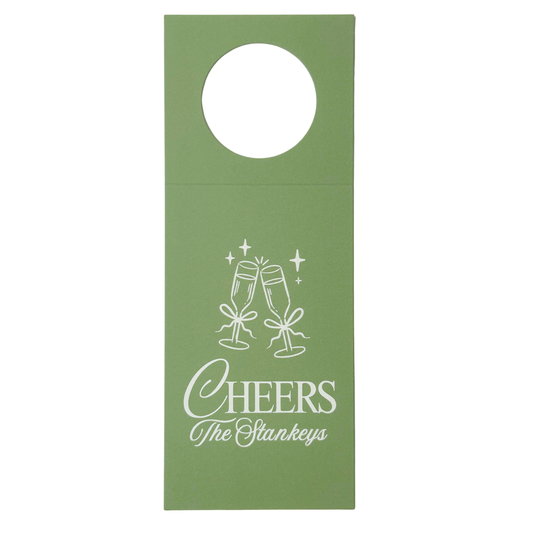 Personalized green wine gift tag with "cheers" and your family name 
